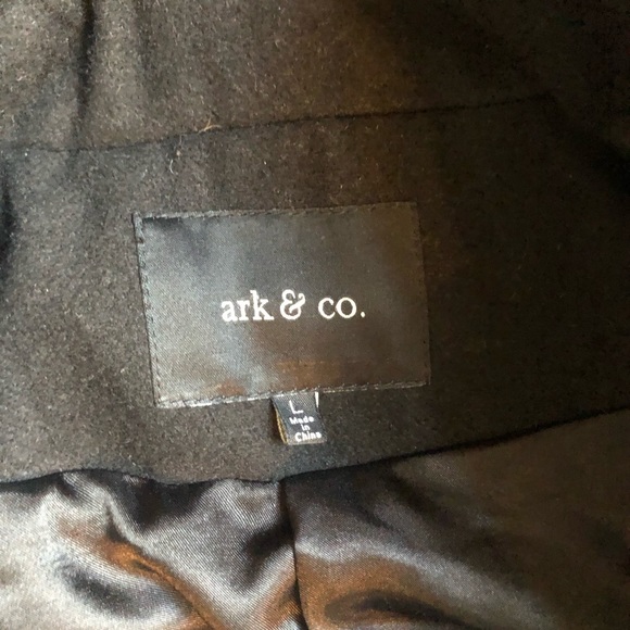 🌟 2 for $30🌟 Black Ruffle coat - Picture 5 of 5